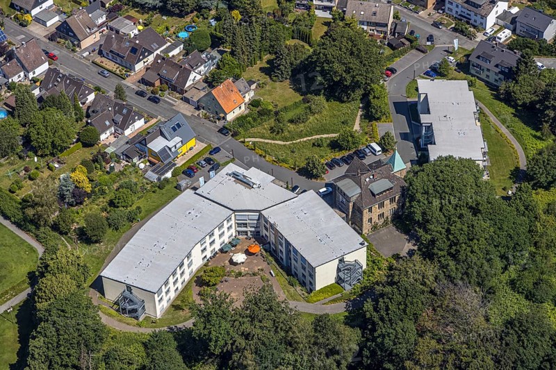 Aerial view, Lutherhaus nursing home, Bommern, Witten, Ennepe-Ruhr district, Ruhr area, North Rhine-Westphalia, Germany