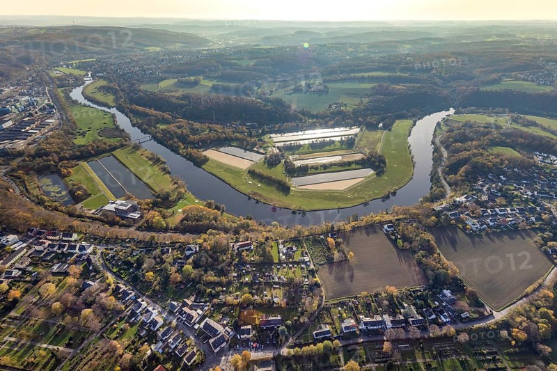 Aerial view, river Ruhr, Ruhr loop, water basin of Wasserwerke Westfalen GmbH, Heven with view to Bommern, Witten, Ennepe-Ruhr district, Ruhr area, North Rhine-Westphalia, Germany