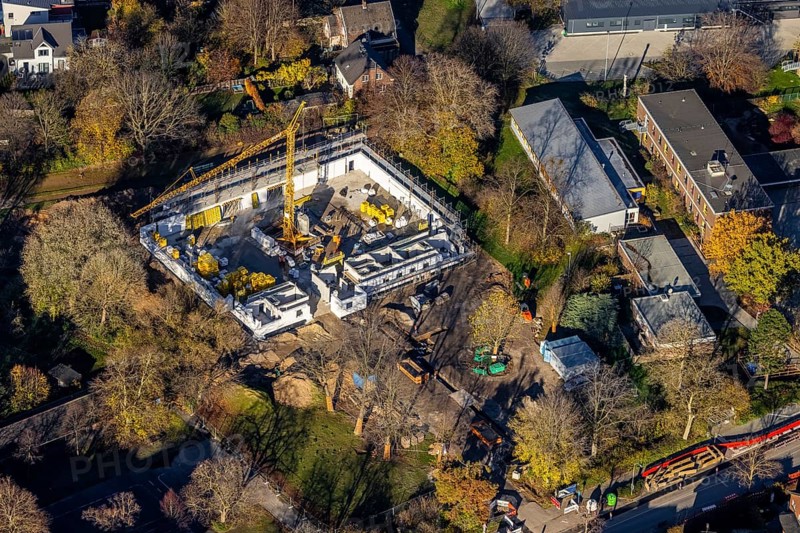 Aerial view, construction site of new double gymnasium, Jahnstraße. Neukirchen, Neukirchen-Vluyn, Ruhr area, North Rhine-Westphalia, Germany, construction work, building, construction area, building site, building plots, construction project, construction site, DE, Europe, aerial view, aerial photography, aerial photography, new building, sports, gymnasium, overview, bird's-eye view, overview
