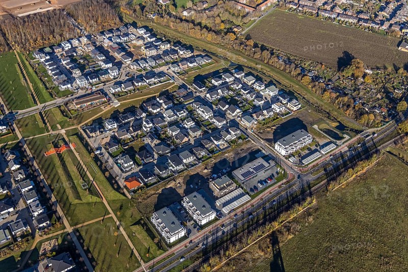 Aerial view, Dicksche Heide development area, Niederberg Park, Neukirchen, Neukirchen-Vluyn, Ruhr area, North Rhine-Westphalia, Germany, construction area, construction site, building plots, construction project, construction site, DE, Europe, aerial view, aerial photography, aerial photography, Lower Rhine, overview, bird's eye view, colliery, Niederberg colliery, birds-eyes view, former coal mine, overview