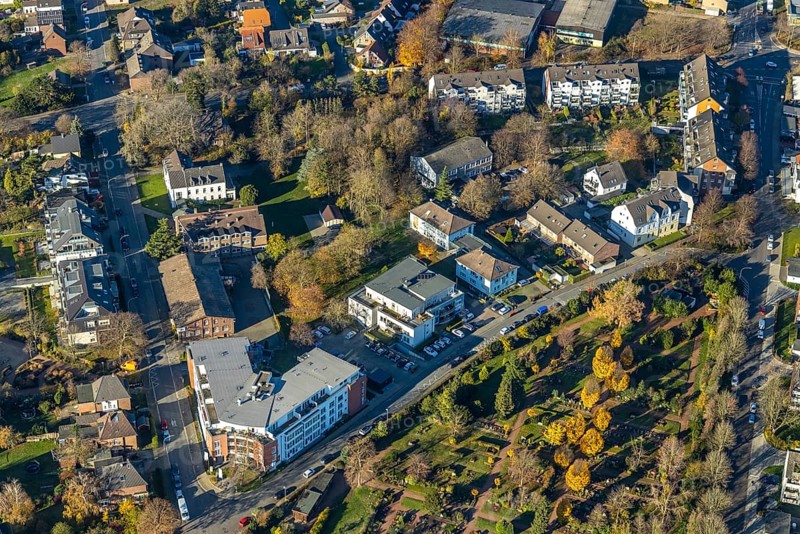 Aerial view, Senioren-Park carpe diem, Gartenstraße, Neukirchen, Neukirchen-Vluyn, Ruhr area, North Rhine-Westphalia, Germany, retirement home, nursing home, care and nursing, DE, Europe, aerial view, aerial photography, aerial photography, care facility, retirement home, retirement residence, retirement home, senior centre, overview, bird's-eye view, bird's-eye view, overview