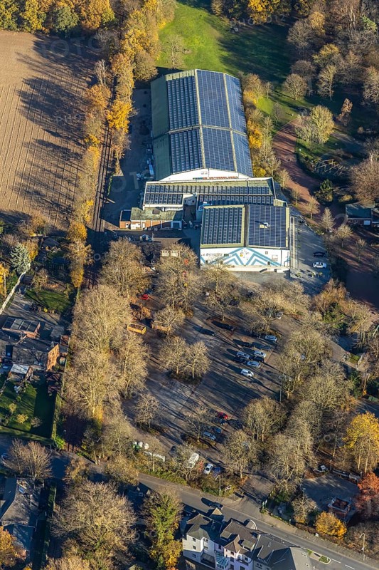 Aerial view, sports and leisure park Klingerhuf, Wilhelm-Reuter-Allee, Neukirchen, Neukirchen-Vluyn, Ruhr area, North Rhine-Westphalia, Germany, DE, Europe, football pitch, football stadium, football club, aerial view, aerial photography, aerial photography, photovoltaic, photovoltaic system, solar, solar system, solar energy, solar energy, sports, sports facilities, sports field, sports facility, sports stadium, tennis, tennis facility, tennis halls, tennis courts, tennis club, overview, bird's-eye view, bird's-eye view, overview