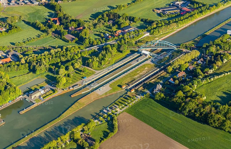 Aerial view, Münster lock, Dortmund-Ems Canal, Münster, Münsterland, North Rhine-Westphalia, Germany, DE, Europe, canal bridge, aerial view, aerial photography, aerial photography, Schiffahrter Damm, shipping, sight, overview, bird's-eye view, overview