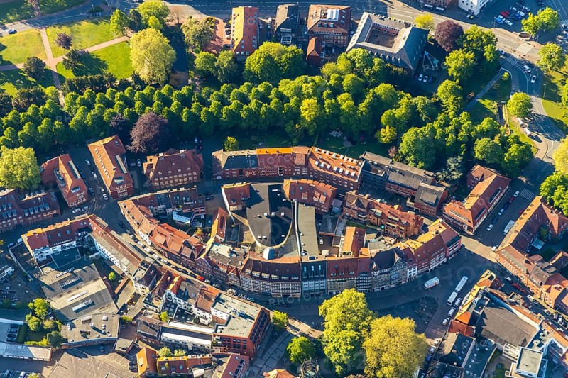Aerial view, residential area Klosterstraße, Münster, Münsterland, North Rhine-Westphalia, Germany, DE, Europe, property tax, green trees, real estate, aerial view, aerial photography, aerial photography, overview, bird's-eye view, residential complex, living and living, residential area, residential buildings, residential quality, residential neighbourhood, housing estate, birds-eyes view, overview
