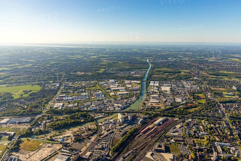 Aerial view, industrial area Loddenheide, Dortmund-Ems-Canal, euro-Express Sonderzüege GmbH, Münster, Münsterland, North Rhine-Westphalia, Germany, railway area, railway tracks, railway station, DE, Europe, commercial enterprises, commercial area, commercial area, commercial location, commercial use, industrial plants, industrial area, industrial location, aerial view, aerial photography, aerial photography, overview, bird's-eye view, overview