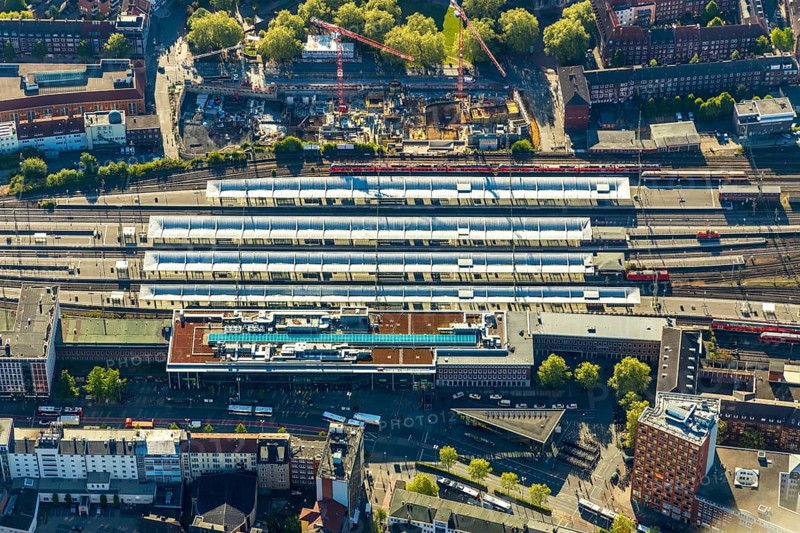 Aerial view, Münster main station, construction site residential and hotel complex, Münster, Münsterland, North Rhine-Westphalia, Germany, railway tracks, railway station, station forecourt, construction work, construction area, building site, building plots, construction project, construction site, Bremer Platz, DE, Deutsche Bahn AG, Europe, main station, central station, aerial view, aerial photography, aerial photography, new building, overview, bird's-eye view, overview