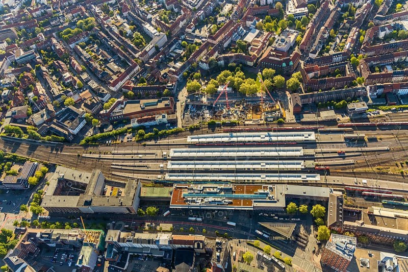 Aerial view, Münster main station, construction site residential and hotel complex, Münster, Münsterland, North Rhine-Westphalia, Germany, railway tracks, railway station, station forecourt, construction work, construction area, building site, building plots, construction project, construction site, Bremer Platz, DE, Deutsche Bahn AG, Europe, main station, central station, aerial view, aerial photography, aerial photography, new building, overview, bird's-eye view, overview