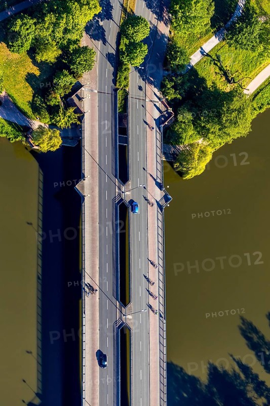 Aerial view, Tormin bridge over the Aasee, Münster, Münsterland, North Rhine-Westphalia, Germany, Aasee, bridge, DE, Europe, aerial view, aerial photography, aerial photography, Münstersche Aa, lake, road traffic, overview, bird's-eye view, overview