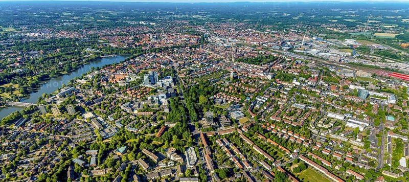 Aerial photo, LVM Versicherung Zentrale, Westdeutsche Lotterie GmbH, IHK Nord Westfalen, Aasee, Torminbrücke, sailing boats, Aaseestadt, Münster, Münsterland, North Rhine-Westphalia, Germany, DE, Europe, Klartext-Verlag, LVM Kolde-Ring, aerial photo, aerial photography, aerial photography, Münster from above, Münsterbuch, lake, overview, bird's-eye view, birds-eyes view, overview