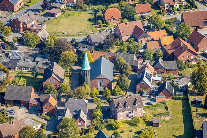 Aerial view, St. Barbara Church, Hultrop, Lippetal, Soest district, North Rhine-Westphalia, Germany, place of worship, DE, Europe, religious community, place of worship, church, parish, denomination, Soest-Buch district, Soest-Buch district, aerial view, aerial photography, aerial photography, religion, overview, bird's-eye view, overview