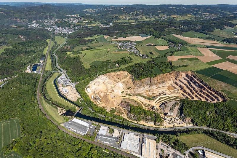 Aerial photo, Rheinkalk Grevenbrück GmbH quarry, Grevenbrück, Lennestadt, Sauerland, North Rhine-Westphalia, Germany, DE, Europe, aerial photo, aerial photography, aerial photography, quarry, overview, bird's-eye view, overview