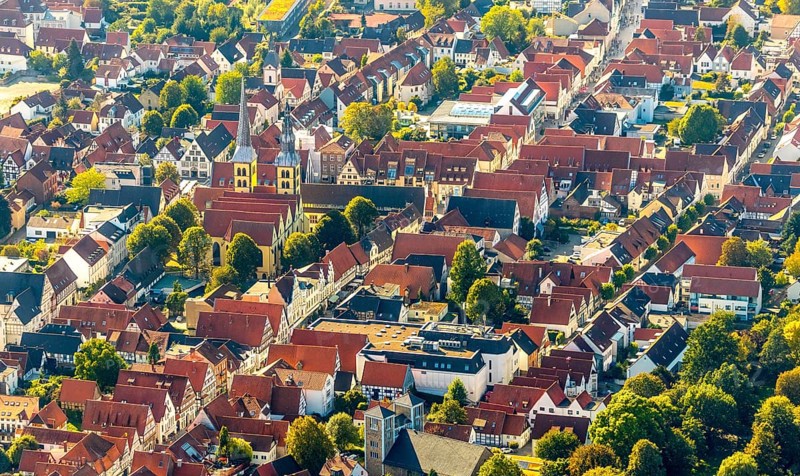 Aerial view, Old Town, Evang.Luth. church St. Nicolai, Lemgo, Ostwestfalen-Lippe, OWL, North Rhine-Westphalia, Germany, Old Hanseatic City of Lemgo, place of worship, DE, Europe, religious community, place of worship, property tax, holy place, real estate, church, parish, denomination, aerial view, aerial photography, aerial photography, OWL book, OWL book, Ostwestfalenbuch, religion, religious site, overview, bird's-eye view, residential complex, living and life, residential area, residential buildings, residential quality, residential neighbourhood, housing estate, bird's-eye view, historic old town, historic sight, overview, red roofs