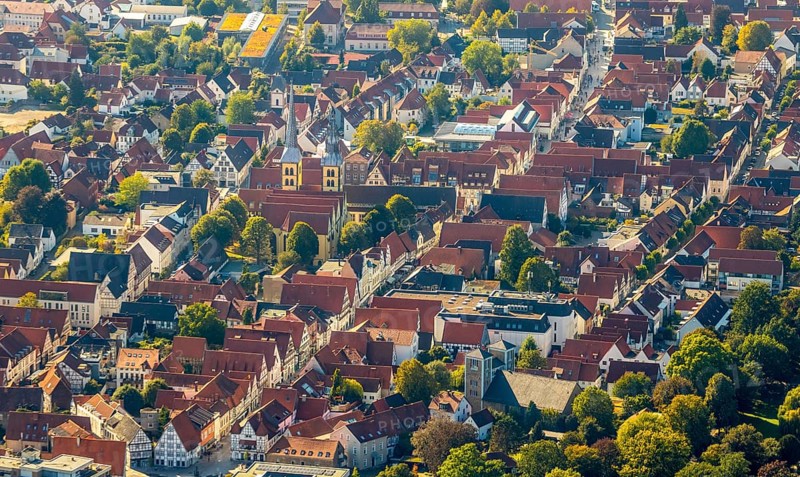 Aerial view, Old Town, Evang.Luth. church St. Nicolai, Lemgo, Ostwestfalen-Lippe, OWL, North Rhine-Westphalia, Germany, Old Hanseatic City of Lemgo, place of worship, DE, Europe, religious community, place of worship, property tax, holy place, real estate, church, parish, denomination, aerial view, aerial photography, aerial photography, OWL book, OWL book, Ostwestfalenbuch, religion, religious site, overview, bird's-eye view, residential complex, living and life, residential area, residential buildings, residential quality, residential neighbourhood, housing estate, bird's-eye view, historic old town, historic sight, overview, red roofs