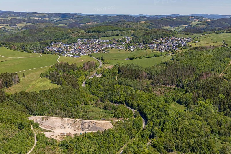 Aerial view, excavations Grubenstraße, Halberbracht, Lennestadt, Sauerland, North Rhine-Westphalia, Germany, DE, Europe, aerial view, aerial photography, aerial photography, sand pit, overview, bird's eye view, forest area, birds-eyes view, overview