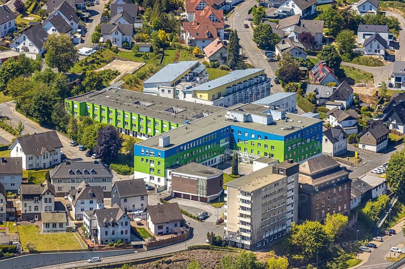 Aerial view, St. Josefs-Hospital Lennestadt, Altenhundem, Lennestadt, Sauerland, North Rhine-Westphalia, Germany, DE, Europe, healthcare, hospital, clinic, clinic centre, hospital, aerial view, aerial photography, aerial photography, medical facility, medical assistance, emergency service, overview, bird's eye view, overview, medical care