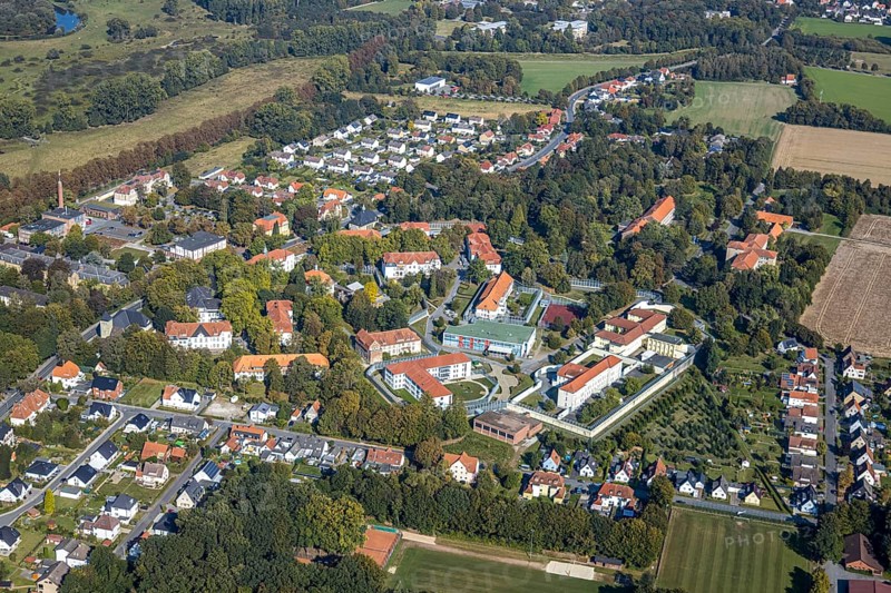 Aerial view, LWL Centre for Forensic Psychiatry Lippstadt, Eickelborn, Lippstadt, Soest district, North Rhine-Westphalia, Germany, Treatment of offenders due to mental illness, DE, Eickelbornstraße, Europe, Specialist clinic, Healthcare, Clinic, clinic grounds, Kreis-Soest-Buch, KreisSoestBuch, aerial view, aerial photography, aerial photography, forensic clinic, medical facility, medical help, overview, bird's-eye view, forensic clinic, overview, medical care