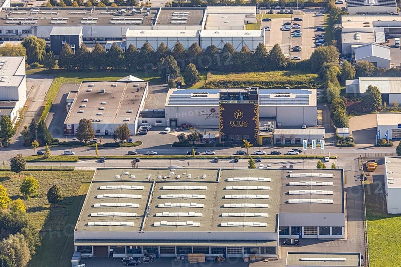 Aerial view, Peters SchokoWelt, chocolate factory, Lippstadt, district of Soest, North Rhine-Westphalia, Germany, DE, world of experience, Europe, commercial area, commercial area, commercial location, commercial use, Hansastraße, Ideal Schweißbedarf, industrial area, industrial location, Kreis-Soest-Buch, KreisSoestBuch, aerial photograph, aerial photography, aerial photography, museum, Peters Pralinen, chocolate museum, overview, bird's-eye view, birds-eyes view, overview