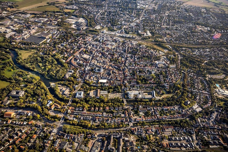 Aerial view, Old Town overview, Evangelical Great St Mary's Church, Rathausstraße, Jakobikirche, Lange Straße, River Lippe, Lippstadt, Soest district, North Rhine-Westphalia, Germany, Old Town view, Old Town ring road, Place of worship, Education, Educational institution, Cappeltor, City, DE, Damenstift Lippstadt, Monument protection, Dreifaltigkeits-Hospital gem. GmbH Lippstadt, Europe, Europaschule Ostendorf-Gymnasium, healthcare, religious community, place of worship, property tax, green trees, grammar school, holy site, hospital, Im Stift, real estate, city centre, canoe route Burgstraße, church, parish, Kleine Marienkirche, clinic, clinic centre, denomination, hospital, Kreis-Soest-Buch, KreisSoestBuch, culture, art, educational institute, aerial view, aerial photography, aerial photography, medical facility, medical aid, emergency service, town hall, town hall square, religion, religious site, ruin, play, school, city view, Lippstadt municipal theatre, town centre, St. Marien, Ab...