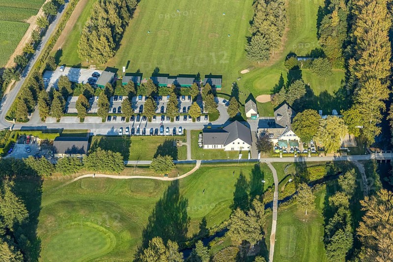 Aerial view, golf course, GolfClub Lippstadt, driving range, Lippstadt, Kreis Soest, North Rhine-Westphalia, Germany, DE, Europe, golf, golf course, golf club, Kreis-Soest-Buch, KreisSoestBuch, aerial view, aerial photography, aerial photography, sports, overview, bird's-eye view, forest area, Wiesenhausweg, birds-eyes view, overview, practice area