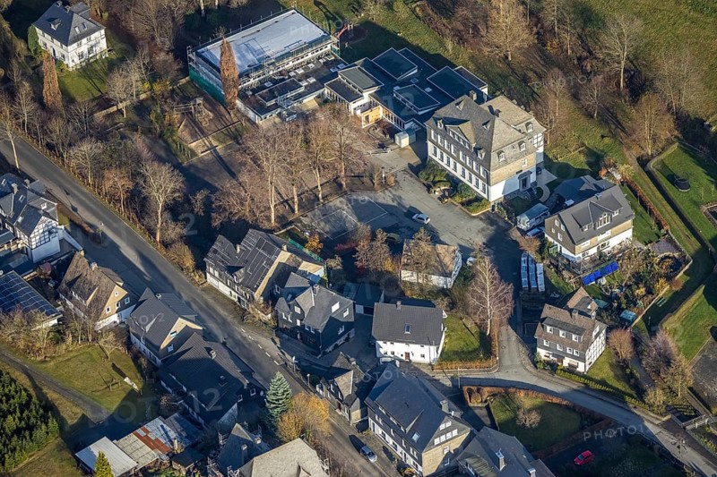 Aerial view, construction site, Gemeinschaftsgrundschule Bödefeld, Mutter-Teresa-Platz, Bödefeld, Schmallenberg, Sauerland, North Rhine-Westphalia, Germany, construction area, building site, building plots, construction project, education, educational institution, DE, Europe, GGS, primary school, teaching institute, aerial photograph, aerial photography, aerial photography, school, overview, bird's-eye view, birds-eyes view, overview