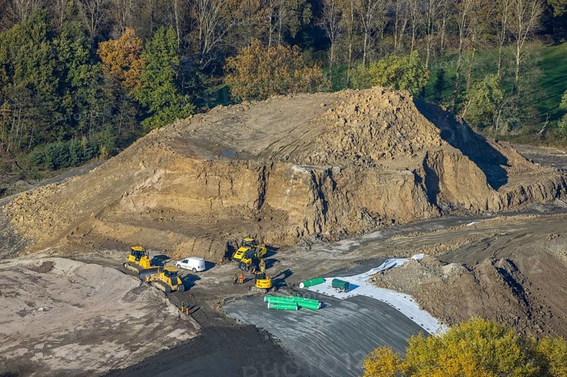 Aerial view, nature reserve Steinbach, slag heap, Gahlen, Schermbeck, Ruhr area, North Rhine-Westphalia, Germany, DE, Europe, autumn colours, aerial view, aerial photography, aerial photography, overview, bird's-eye view, forest area, birds-eyes view, overview