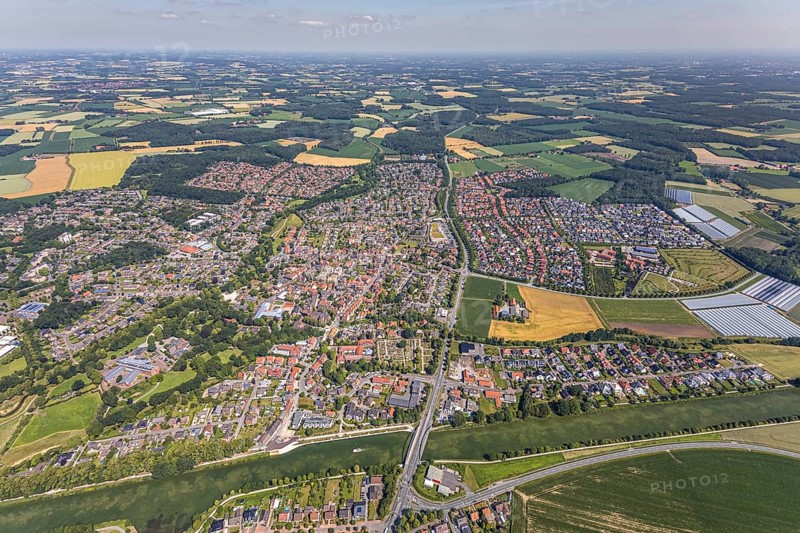 Aerial view, aerial view Senden, Dortmund-Ems-Canal, Senden, Münsterland, North Rhine-Westphalia, Germany, federal road B235, DE, Europe, distant view, property tax, real estate, canal, agricultural fields, aerial view, aerial photography, aerial photography, aerial view, town view, urban area, overview, bird's eye view, forest area, meadows and fields, residential area, living and life, residential area, residential buildings, quality of life, residential neighbourhood, housing estate, birds-eyes view, landw, overview