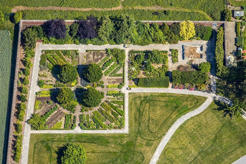 Aerial view, monastery garden, St. Clare Capuchin Monastery, Senden, Münsterland, North Rhine-Westphalia, Germany, Clarissen monastery, DE, Europe, shapes and colours, Franciscan order, house of pastoral care, Clarissen monastery, monastery, aerial photograph, aerial photography, aerial photography, overview, bird's-eye view, birds-eyes view, overview