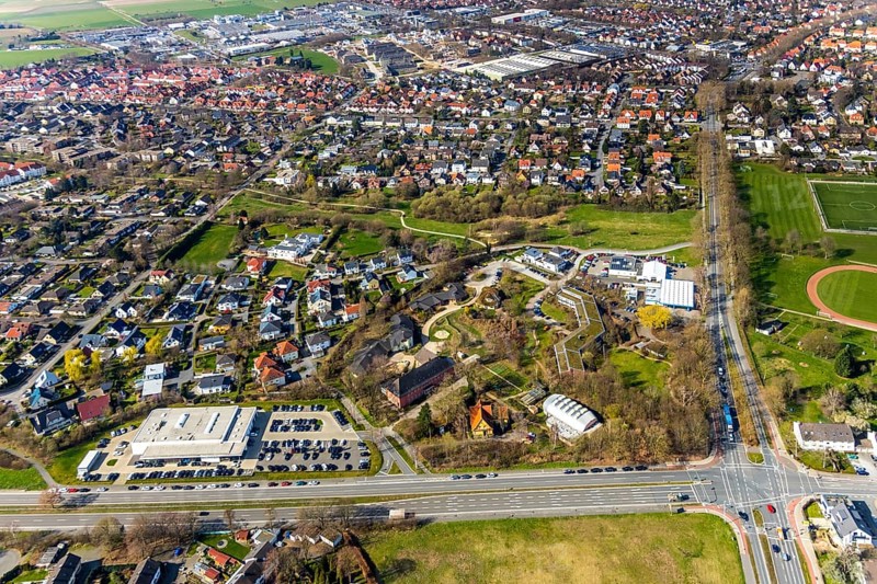 Aerial photo, Waldorf School Soest Hugo Kükelhaus School, Waldorf Kindergarten Soest, Bau-und Liegenschaftsbetrieb North Rhine-Westphalia Soest, Wiesengraben Park, Soest, Soester Börde, North Rhine-Westphalia, Germany, authority, education, educational institution, DE, Europe, kindergarten, day-care centre, day-care centre, day-care centre, teaching institute, aerial photo, aerial photography, aerial photography, school, overview, bird's-eye view, Waldorf education, Waldorf School, Wisbyring, birds-eyes view, overview