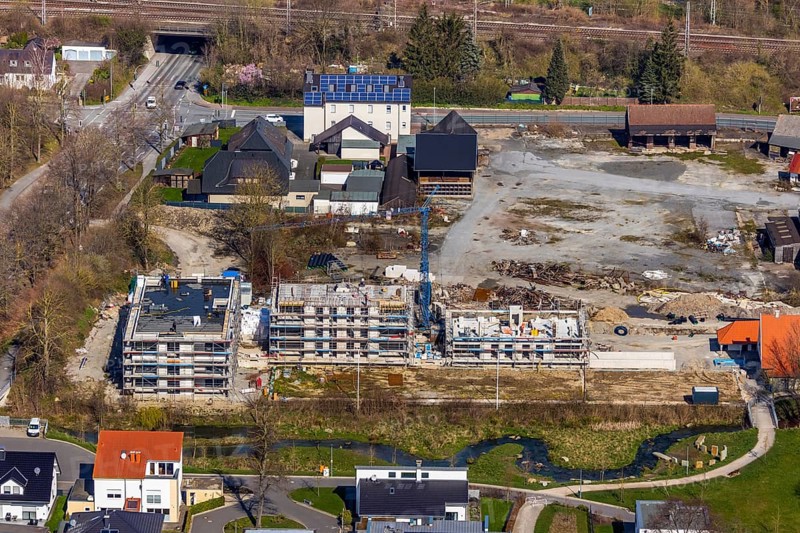Aerial photo, Uferhaus am Soestbach construction area, Soest, Soester Börde, North Rhine-Westphalia, Germany, construction work, construction area, construction site, building plots, construction project, construction site, DE, Europe, Feldmühlenweg, property tax, real estate, capacity requirements, aerial photograph, aerial photography, aerial photography, new construction, Soestbach, overview, bird's-eye view, residential complex, living and living, residential buildings, residential neighbourhood, birds-eyes view, overview