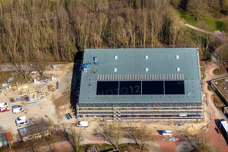 Aerial view, construction site, new sports hall at Börde-Berufskolleg, Soest, Soester Börde, North Rhine-Westphalia, Germany, construction work, construction area, building site, building plots, construction project, construction site, DE, Europe, capacity requirements, aerial photograph, aerial photography, aerial photography, new building, sports hall, overview, bird's-eye view, bird's-eye view, overview