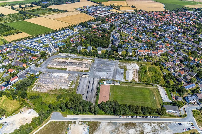 Aerial view, development area of the industrial wasteland at Teinenkamp in Soest, wasteland north of Soest main railway station, industrial wasteland, Soest, Soester Börde, North Rhine-Westphalia, Germany, DE, Europe, birds-eyes view, aerial photograph, aerial photography, overview, bird's eye view
