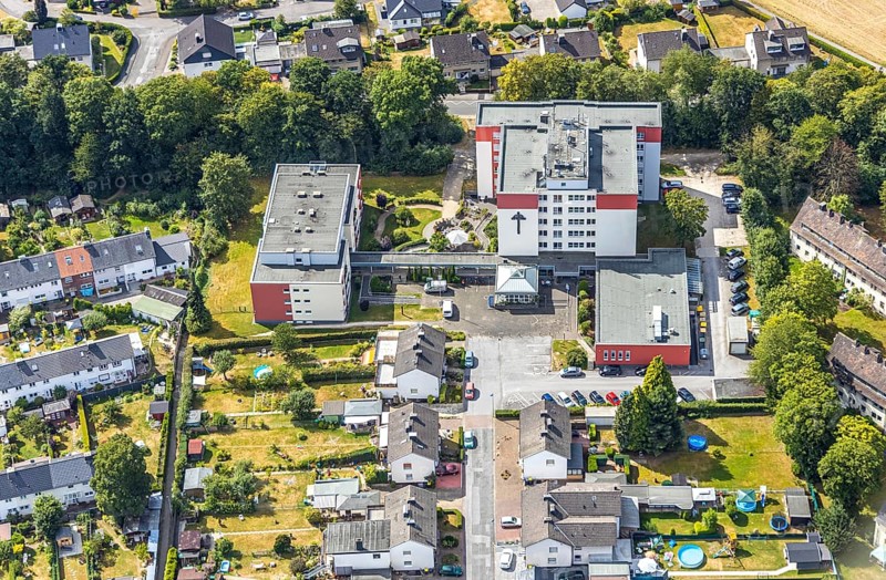 Aerial view, Jochen-Klepper-Haus, nursing home, Menden, Sauerland, Märkischer Kreis, North Rhine-Westphalia, Germany, retirement home, old people's home, care and nursing, DE, Europe, aerial view, aerial photography, aerial photography, care facility, retirement home, retirement residence, retirement home, senior centre, overview, bird's eye view, birds-eyes view, overview