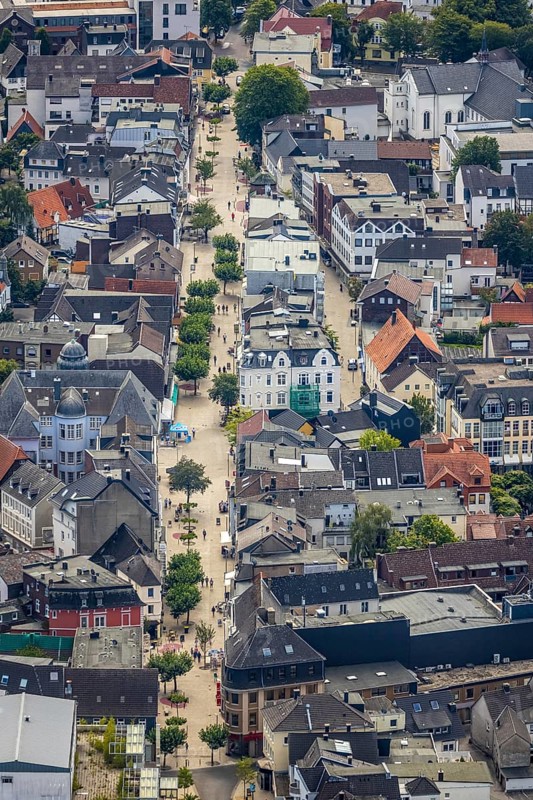 Aerial view, pedestrian zone, city centre, market place, old town hall, Menden, Sauerland, Märkischer Kreis, North Rhine-Westphalia, Germany, City, DE, shopping place, shopping street, shopping centre, Europe, local history museum, church square, cultural history, aerial view, aerial photography, aerial photography, museum, town view, townscape, city gate, city centre, overview, bird's eye view, birds-eyes view, overview