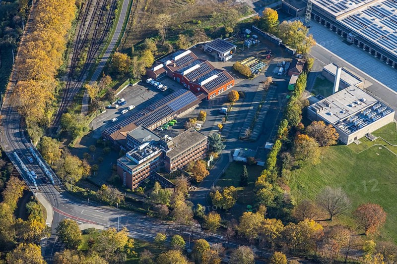 Aerial view, medl gas supply company, Styrum - South, Mülheim an der Ruhr, Ruhr area, North Rhine-Westphalia, Germany, Burgstraße, DE, Europe, commercial enterprises, commercial area, commercial park, commercial location, commercial use, industrial area, industrial building, industrial location, aerial photograph, aerial photography, aerial photography, photovoltaics, photovoltaic system, solar, solar system, solar energy, solar energy, overview, bird's eye view, birds-eyes view, overview