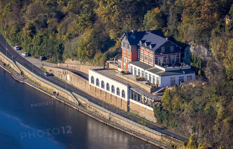 Aerial view, residential building, former youth hostel at Kahlenberg, river Ruhr, Mendener Straße, Holthausen - West, Mülheim an der Ruhr, Ruhr area, North Rhine-Westphalia, Germany, DE, Europe, property tax, real estate, towpath, aerial view, aerial photography, aerial photography, Ruhr bank, overview, bird's eye view, residential complex, living and life, residential buildings, quality of life, residential neighbourhood, bird's eye view, overview