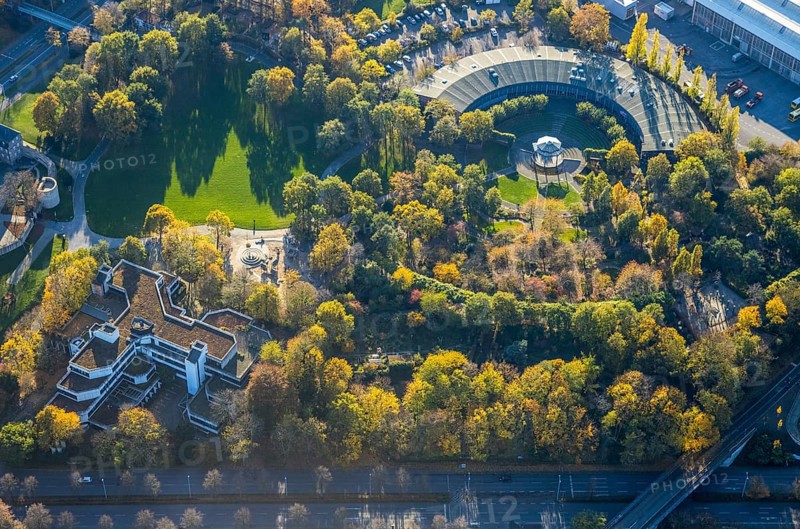 Aerial view, Ringlokschuppen, Park am Schloss Broich, Broich - Ost, Mülheim an der Ruhr, Ruhr area, North Rhine-Westphalia, Germany, DE, Darlington Park, Europe, green trees, main workshop, autumn colours, culture, art, aerial photography, aerial photography, aerial photography, theatre, overview, events, venue, event location, bird's eye view, old railway depot, birds-eyes view, cultural use, overview