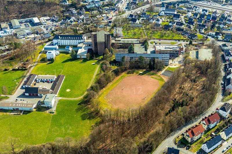 Aerial view, Königsmünster Abbey, Benedictine grammar school, abbey church, sports field, Meschede, Sauerland, North Rhine-Westphalia, Germany, place of worship, Benedictine Congregation of St. Ottilien, education, educational institution, DE, Europe, football pitch, religious community, place of worship, grammar school, church, parish, monastery, monastery hill, denomination, educational institute, aerial view, aerial photography, aerial photography, religion, school, pastoral care, sports facilities, sports facility, overview, bird's-eye view, birds-eyes view, overview