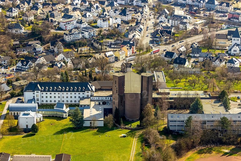 Aerial view, Königsmünster Abbey, abbey church, Meschede, Sauerland, North Rhine-Westphalia, Germany, place of worship, Benedictine Congregation of St. Ottilien, DE, Europe, religious community, place of worship, church, parish, monastery, monastery hill, denomination, aerial photograph, aerial photography, aerial photography, religion, pastoral care, overview, bird's-eye view, bird's-eye view, overview