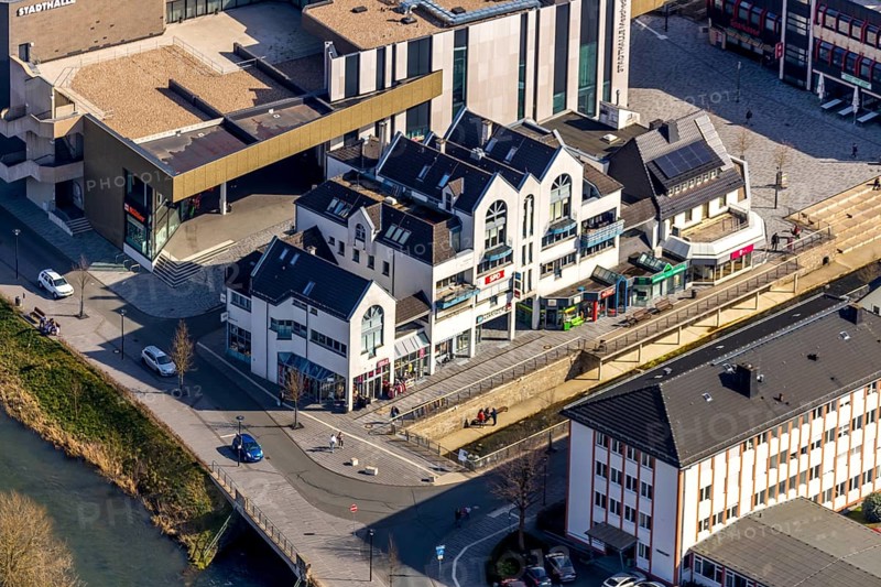 Aerial photo, Pressehaus Westfalenpost, Meschede, Sauerland, North Rhine-Westphalia, Germany, DE, Europe, aerial photography, aerial photography, press house, overview, bird's-eye view, Westfalenpost, newspaper publisher, birds-eyes view, overview