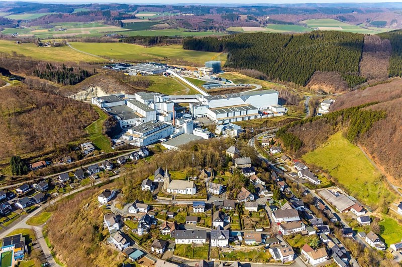 Aerial view, Brewery C.& A. VELTINS GmbH & Co. KG, new high-bay warehouse, Grevenstein, Meschede, Sauerland, North Rhine-Westphalia, Germany, An der Streue, construction work, construction site, construction crane, construction measure, construction project, construction site, brewery, DE, Europe, beverage manufacturer, hilly landscape, capacity requirement, aerial view, aerial photography, aerial photography, new building, overview, Veltins, bird's eye view, forest area, meadows and fields, bird's eye view, overview