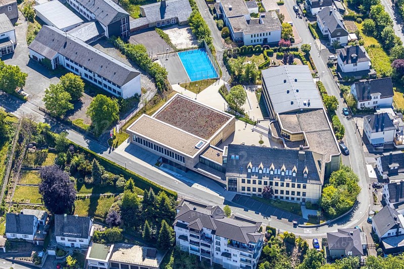 Aerial photo, St. Walburga-Realschule, Meschede, Sauerland, North Rhine-Westphalia, Germany, An Klocken Kapelle, education, educational institution, DE, Europe, Hochsauerlandkreis, educational institute, aerial photo, aerial photography, aerial photography, secondary school, school, overview, bird's eye view, birds-eyes view, overview