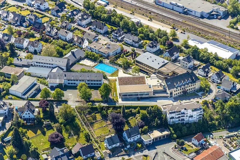 Aerial photo, St. Walburga-Realschule, Meschede, Sauerland, North Rhine-Westphalia, Germany, An Klocken Kapelle, education, educational institution, DE, Europe, Hochsauerlandkreis, educational institute, aerial photo, aerial photography, aerial photography, secondary school, school, overview, bird's eye view, birds-eyes view, overview