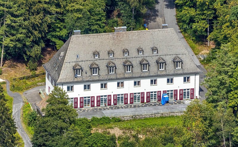 Aerial view, Youth Hostel Meschede Haus Dortmund, Meschede, Sauerland, Hochsauerlandkreis, North Rhine-Westphalia, Germany, Arnsberger Wald, DE, DJH, Deutsches Jugendherbergswerk, Europe, aerial view, aerial photography, aerial photography, overview, bird's-eye view, Zur Jugendherberge, birds-eyes view, overview