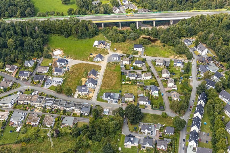 Aerial view, construction site new development area SchuÌˆtzenhaus-Nord, Liegnitzer Straße, Görlitzer Straße, Meschede, Sauerland, North Rhine-Westphalia, Germany, motorway A46, construction work, construction area, building site, building plots, construction project, construction site, DE, development, Europe, property tax, Hochsauerlandkreis, real estate, capacity requirement, aerial view, aerial photography, aerial photography, new building, overview, bird's-eye view, housing estate, housing and living, residential area, residential buildings, housing quality, residential neighbourhood, housing estate, birds-eyes view, overview