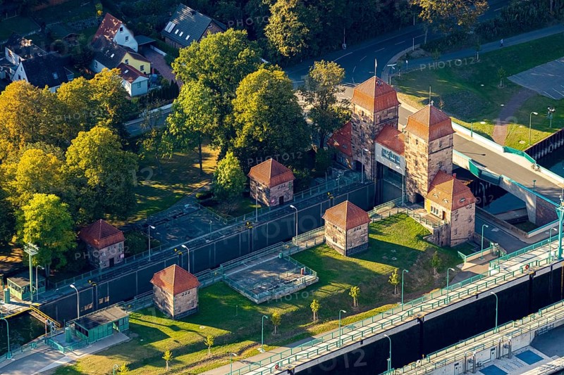 Aerial view, waterway junction Minden, Weserschleuse Minden, Nordstadt, Minden, Ostwestfalen-Lippe, OWL, North Rhine-Westphalia, Germany, DE, Europe, aerial view, aerial photography, aerial photography, OWL book, OWLBuch, Ostwestfalen, overview, bird's-eye view, birds-eyes view, overview