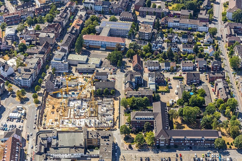 Aerial view, Horten C&A wasteland, new construction of 139 rental flats, Mörs, Ruhr area, North Rhine-Westphalia, Germany, DE, Europe, birds-eyes, view, aerial photography, aerial photography, overview, overview, bird's eye view, living, flat, houses, residential buildings, housing estate, settlement