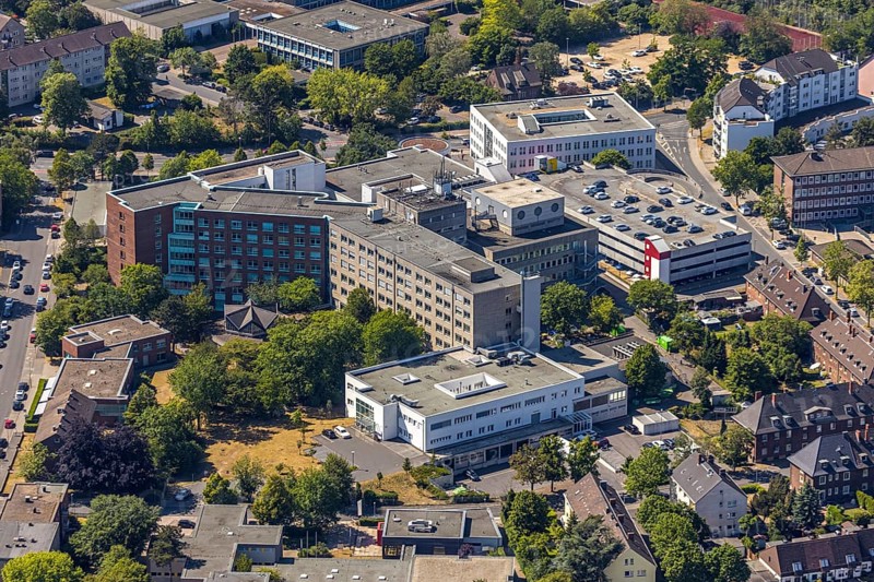 Aerial photo, St. Josef Hospital, Asberg, Mörs, Ruhr area, North Rhine-Westphalia, Germany, DE, Europe, birds-eyes, view, aerial photography, aerial photography, overview, overview, bird's eye view, health, care, doctors, medicine, surgery, therapy