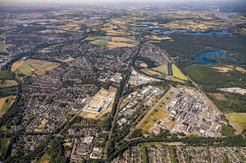 Aerial view, Rheinpreussen slagheap, forest lake, overview Utfort, Rheinberger Straße, Mörs, Ruhr area, North Rhine-Westphalia, Germany, DE, Europe, birds-eyes, view, aerial photography, aerial photography, aerial photography, overview, bird's eye view, mining, overburden, coal, colliery