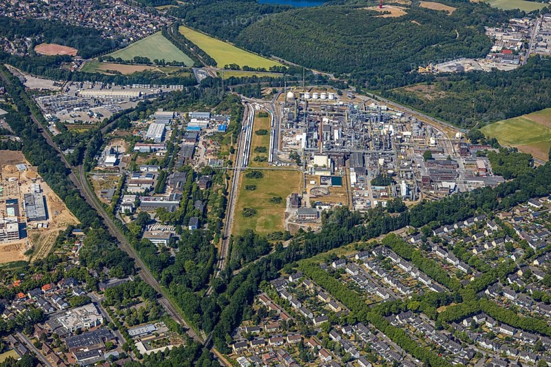 Aerial view, industrial area, INEOS Solvents Germany, Sasol-Huntsman, Technology Park Eurotec, Mörs, Ruhr area, North Rhine-Westphalia, Germany, DE, Europe, birds-eyes, view, aerial photography, aerial photography, aerial photography, overview, overview, bird's eye view, industry, manufacturing, production