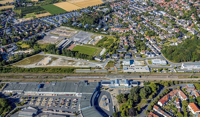 Aerial view, development area of the industrial wasteland at Teinenkamp in Soest, wasteland north of Soest main railway station, industrial wasteland, Soest, Soester Börde, North Rhine-Westphalia, Germany, DE, Europe, birds-eyes view, aerial photograph, aerial photography, overview, bird's eye view